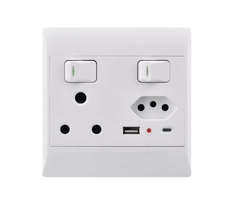 Electricmate PVC 4X4 16Amp 1x3Pin Euro + 2.1Amp Usb Plug